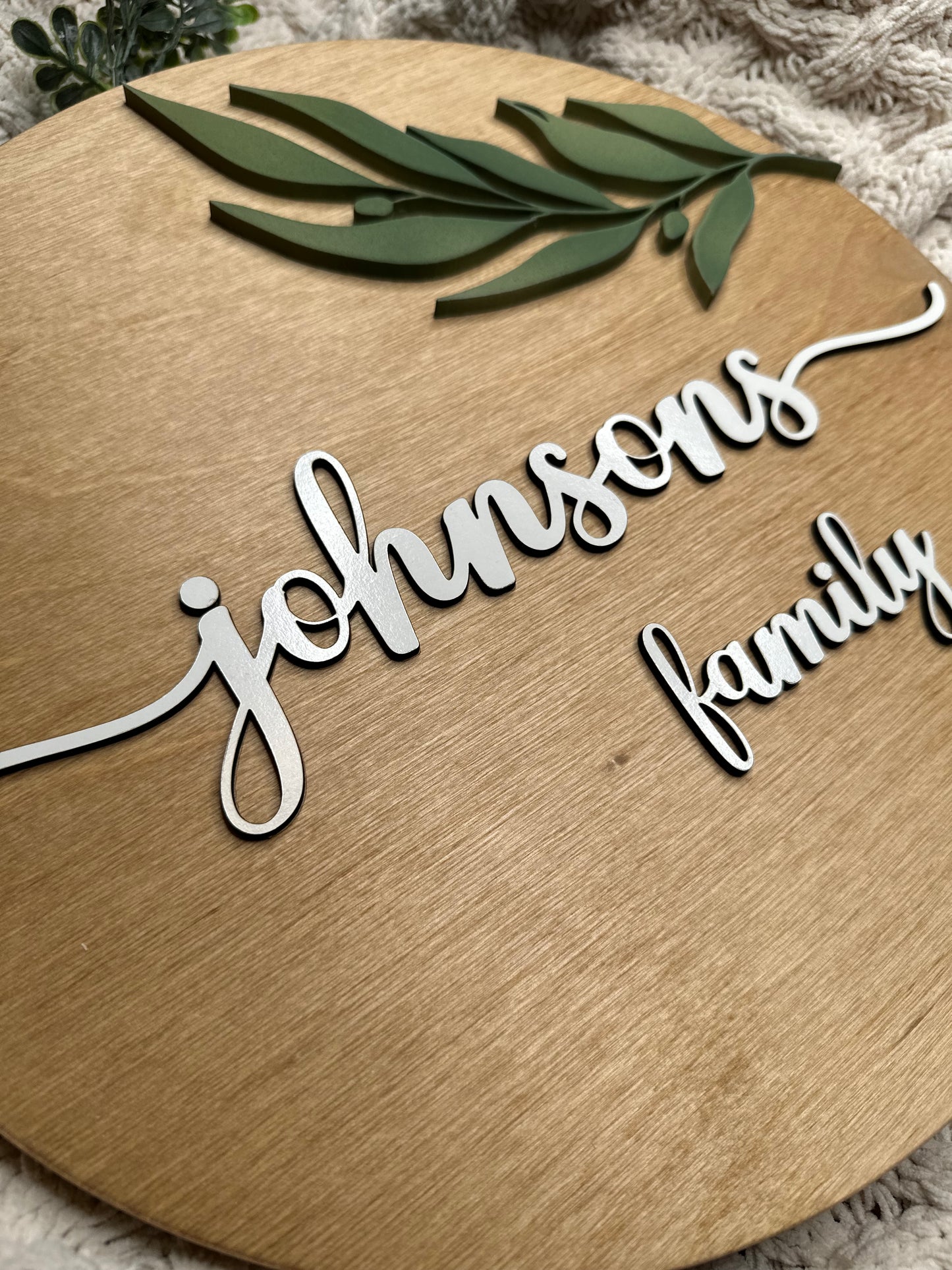 Green Leaves Personalized Family Name Sign