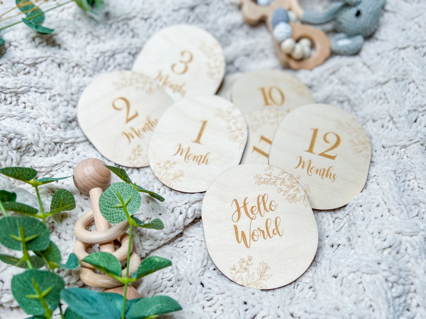 Wooden Botanic Baby Milestone Marker Cards